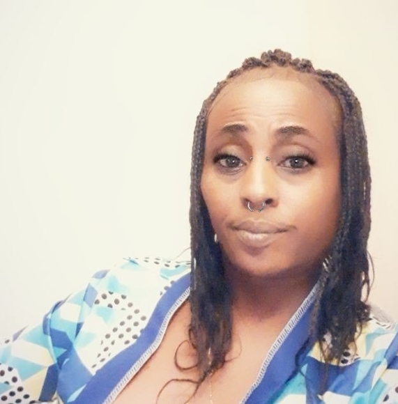 Profile Picture of Nette Jones (@antrenette1974) on Poshmark