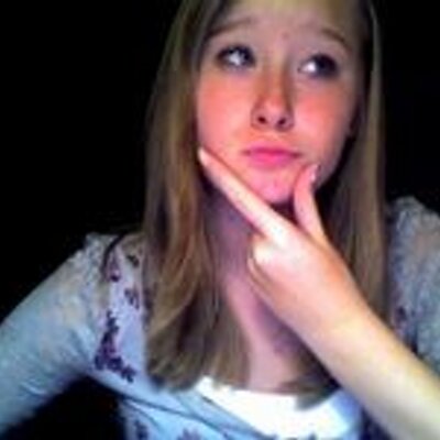 Profile Picture of Martha Glover (@Candisxl549) on Twitter