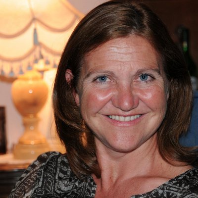 Profile Picture of Joanna Boyd (@joannajboyd) on Twitter