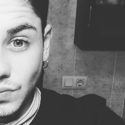 Profile Picture of Mario Estévez (@_MaRiiO7) on Twitter