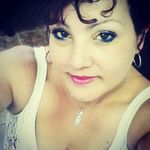 Profile Picture of stephanie Hulbert (@phinrocks22) on Instagram