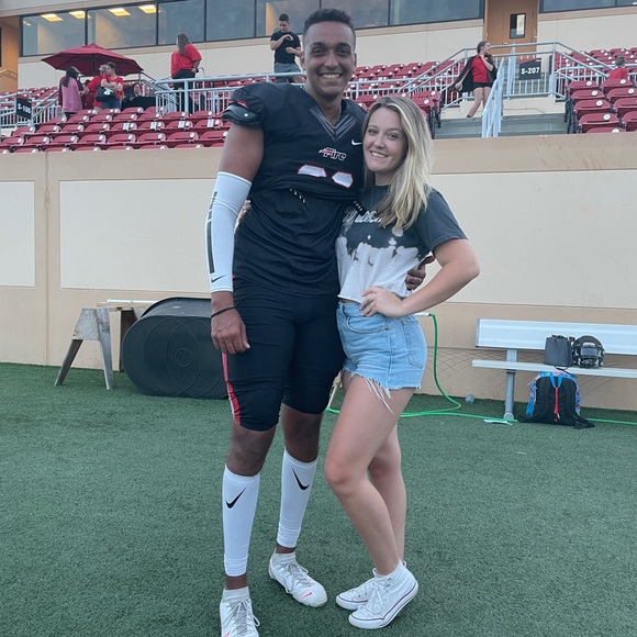 Profile Picture of Jonah Paulsgrove (@jonahpaulsgrove) on Poshmark