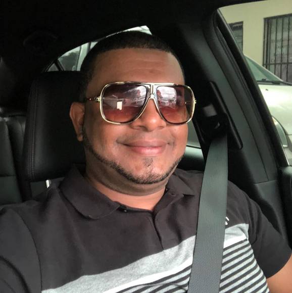 Profile Picture of Julio Paulino (@paulino072009) on Poshmark