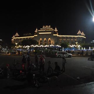 Htin Thaung - Facebook Profile Picture of Htin Thaung (@htin.thaung.31) on Facebook