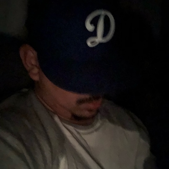 Profile Picture of William Hidalgo (@williamjr25) on Poshmark