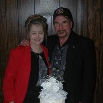 Profile Picture of Deborah Tarlton (@Dlbmaillady) on Twitter