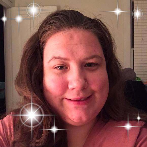 Profile Picture of Amanda Schmerge (@14schma) on Poshmark