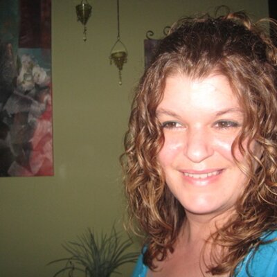 Profile Picture of Amber Houp (@@Butterbugs) on Twitter