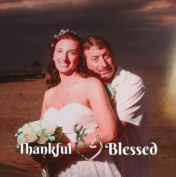 Profile Picture of Heidi Blashka (@hblashka) on Poshmark