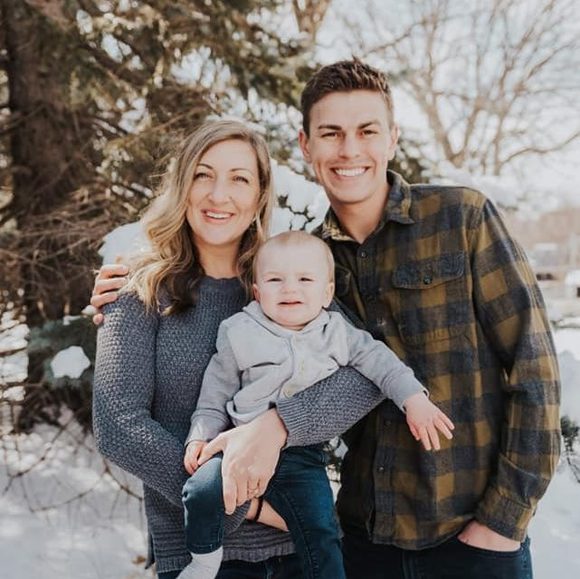 Profile Picture of Stacie Buszmann (@stacie_buszmann) on Poshmark