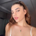 Profile Picture of Mer 🫧 (@mer_idrizi) on Instagram