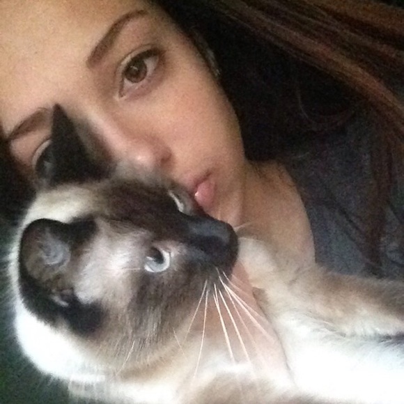 Profile Picture of Carson Nunnally (@kimbrell) on Poshmark