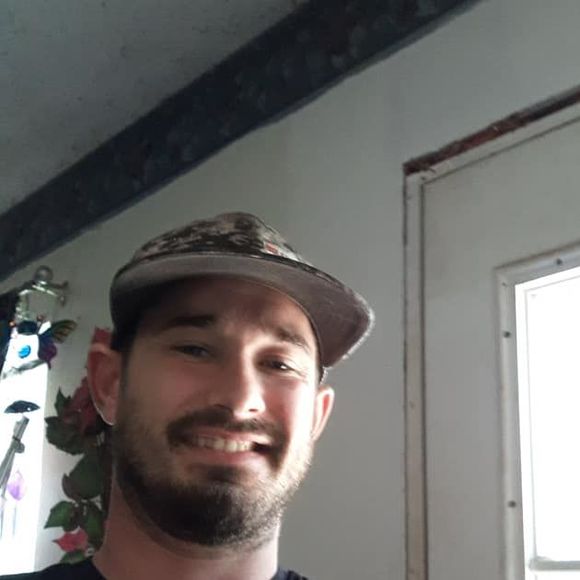 Profile Picture of Wafford Hinsley (@waffordhinsley) on Poshmark