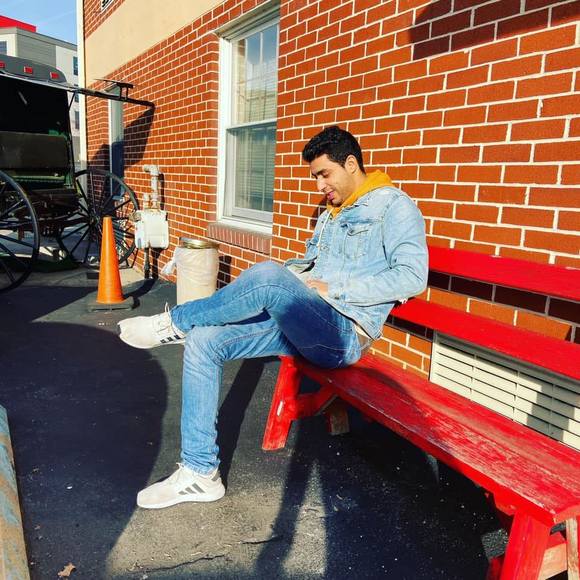 Profile Picture of Mçç Alaoui (@m_alaoui) on Poshmark