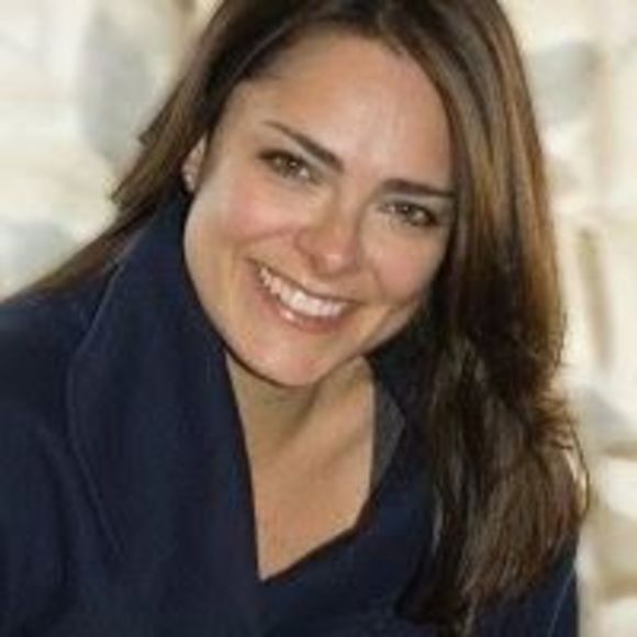 Profile Picture of Rachel Settecase (@rsettecase) on Poshmark