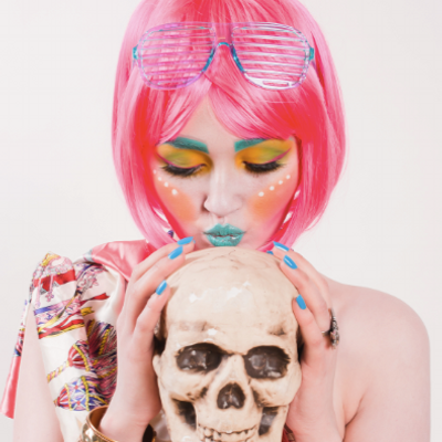 Profile Picture of LizzWaytMUA (@ElizabethWayt) on Twitter