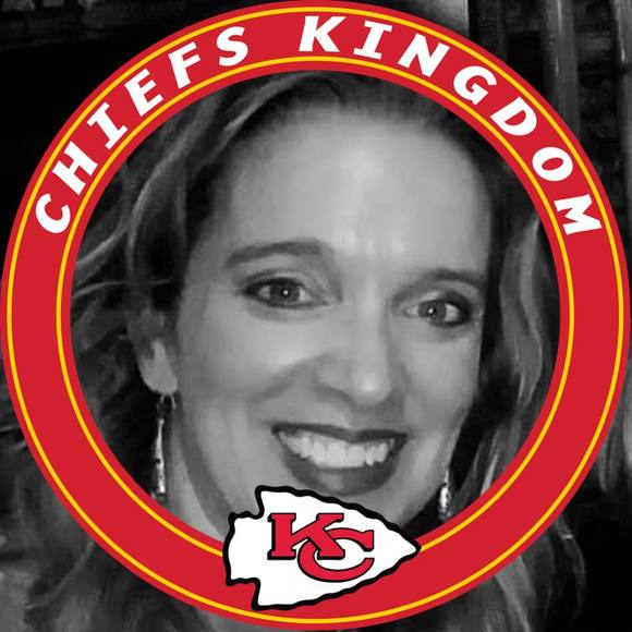 Profile Picture of Jodi Apple (@jlapple11) on Poshmark