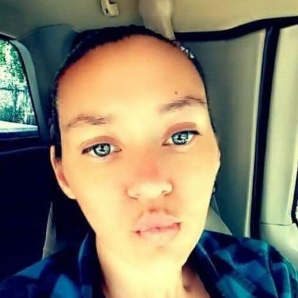 Profile Picture of Candice Malone (@malonecandice97) on Poshmark