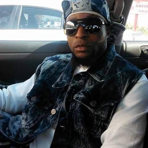 Profile Picture of Bert Duane (@bertduane) on Poshmark