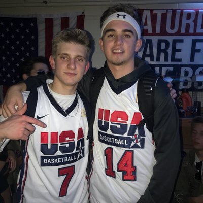 Profile Picture of Kenny Wright (@ktwright1998) on Twitter
