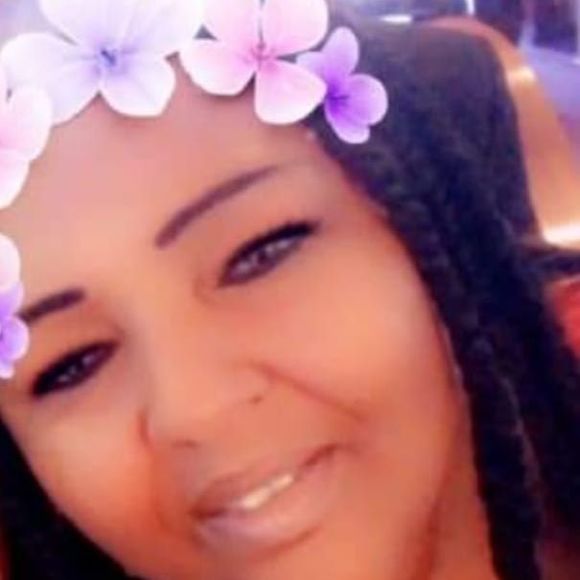 Profile Picture of Sandra Kidd (@sandra_kidd) on Poshmark