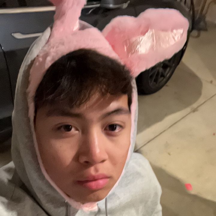 Profile Picture of James Le (@james.h.le) on Tiktok