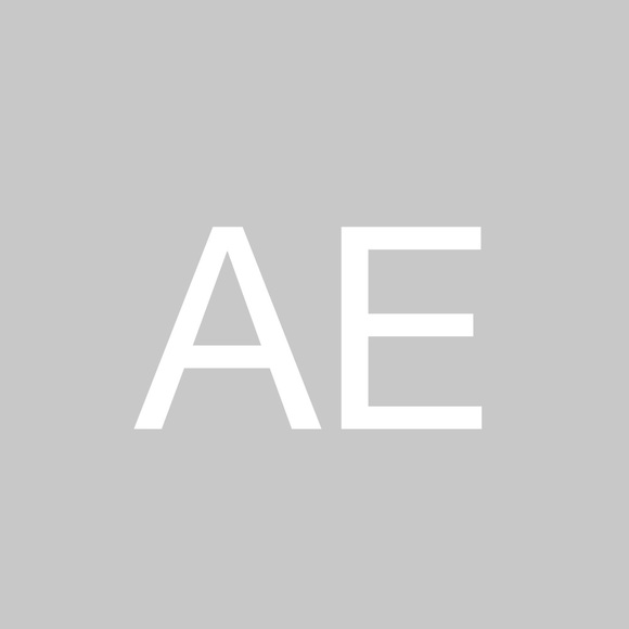 Profile Picture of Adam Edelman (@edelmana) on Poshmark