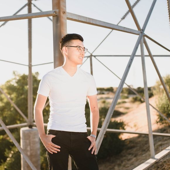 Profile Picture of Bradley Yong (@bjasony) on Poshmark