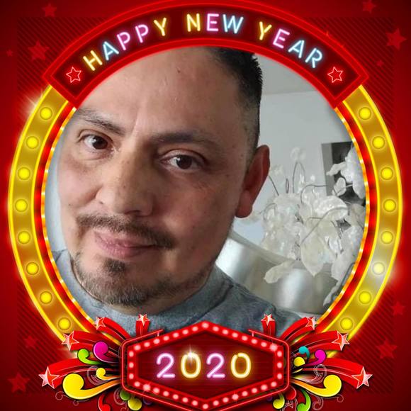 Profile Picture of David Cuellar (@davidcuellar) on Poshmark