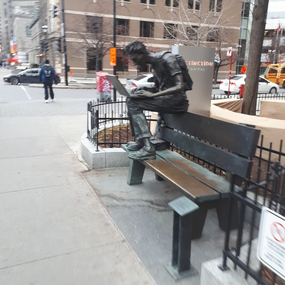 Profile Picture of Rahimov Douakha (@rahimovdouakha) on Poshmark