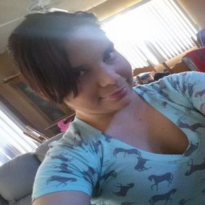 Profile Picture of Lisa Newcomb (@oct94grl) on Myspace