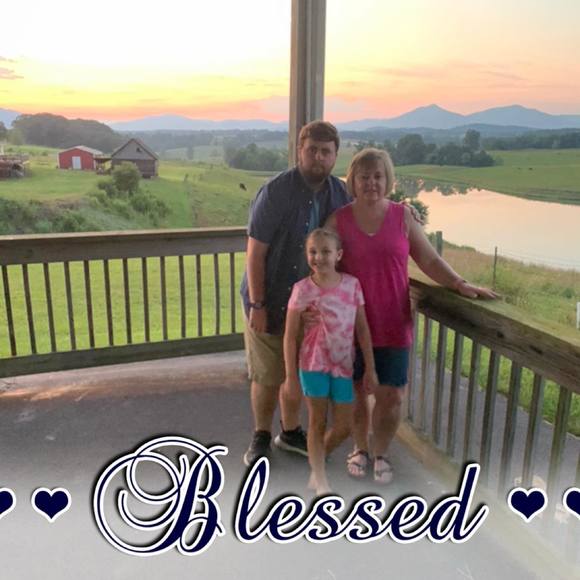 Profile Picture of Pat Harper (@timpat4boys) on Poshmark