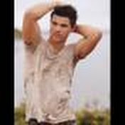Profile Picture of TaylorLautnerSite (@TaylorLautnerSite) on Youtube