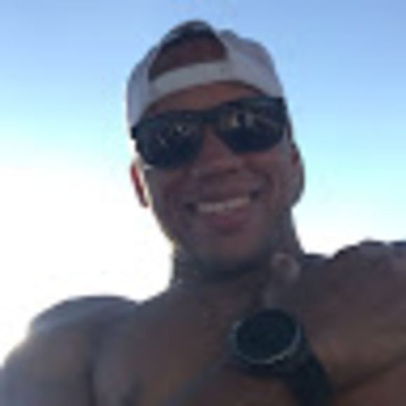 Profile Picture of Samuel Lantz (@slantzjr08) on Poshmark