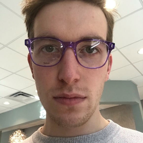 Profile Picture of Mac Nadelman (@happyboi) on Poshmark