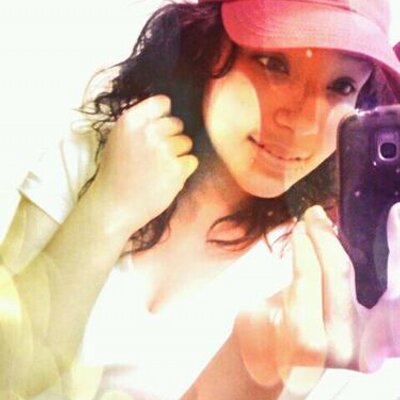 Profile Picture of Jesenia Ortiz (@jeseniaortiz5) on Twitter