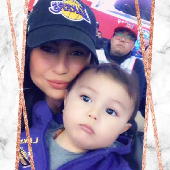 Profile Picture of Lisa Mejorado (@lisamejorado) on Poshmark