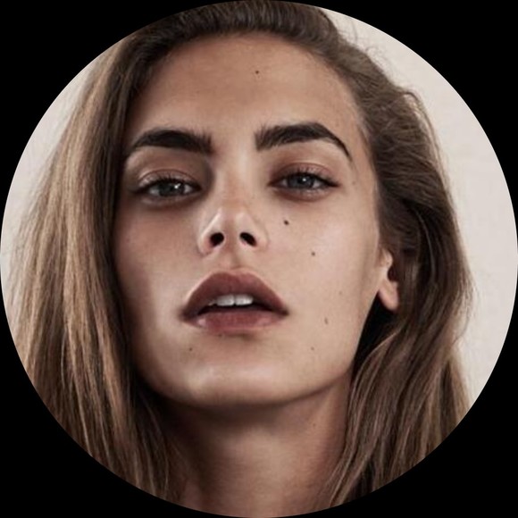 Profile Picture of Hansen Beth (@lisardalyz55) on Poshmark