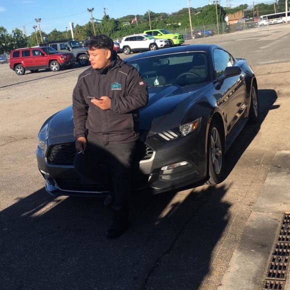 Profile Picture of Javier Marroquin (@javiermarroq856) on Poshmark