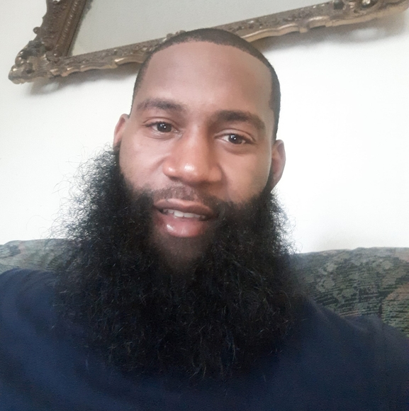 Profile Picture of Brandon Whitfield (@brandonwhtfld) on Poshmark