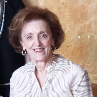 Profile Picture of Florence Baldinelli (@florence.baldinelli) on Facebook