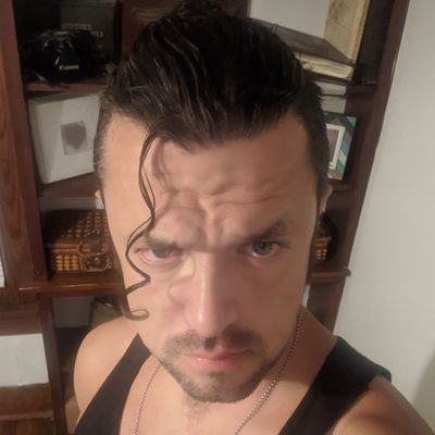 Profile Picture of Raymond Tilton (@raymond_tilton) on Twitter