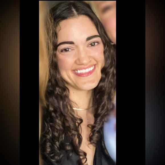 Profile Picture of Mk Tagliaferri (@mktags) on Poshmark