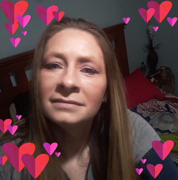 Profile Picture of Crystal Coulter (@crystal_coulter) on Poshmark