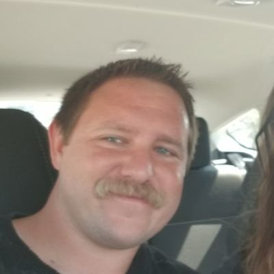 Profile Picture of Scott Charboneau (@charbs913) on Twitter