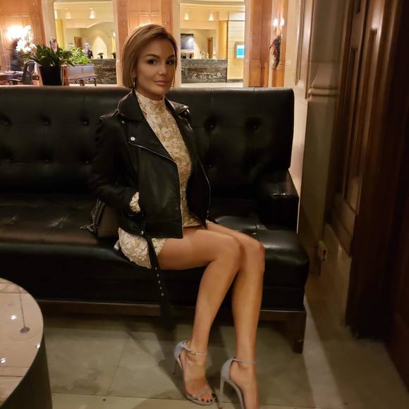 Profile Picture of Nataliia Eismont (@ena6891) on Poshmark