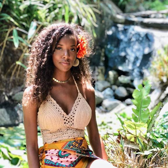 Profile Picture of Simone Patterson (@spaghettify) on Poshmark