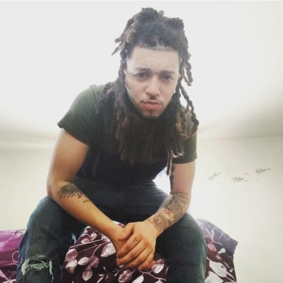 Profile Picture of Dwayne Conward (@dwayneconward) on Poshmark