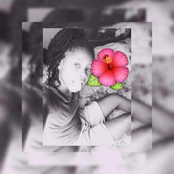 Profile Picture of Dasha Ackey (@kasha200) on Poshmark