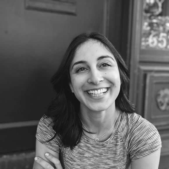 Profile Picture of Katie Tahamtan (@kaytuh) on Poshmark